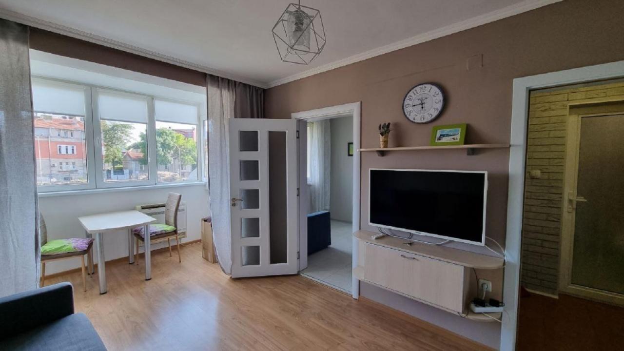 Apartment Violet Varna ภายนอก รูปภาพ